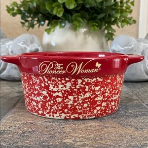 Pioneer Woman Ceramic Cocotte 3 Wick Candle